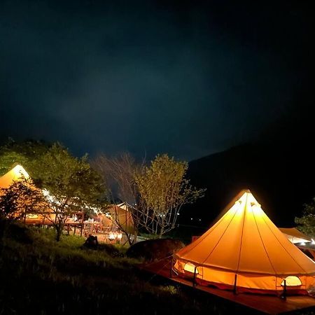 Ties Camp Ground Nagiso Hotel Екстериор снимка